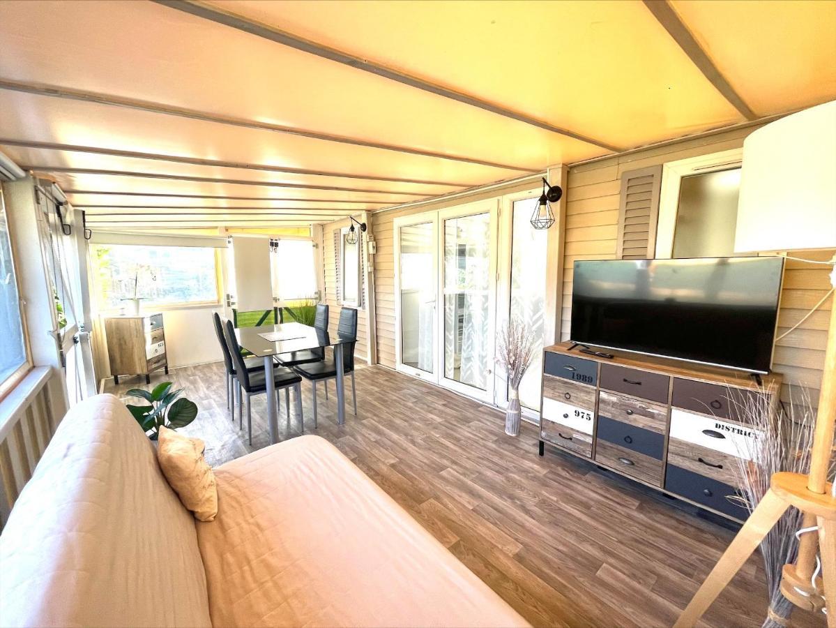 Mobil Home Tourrettes Eksteriør billede
